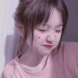 抖音吃瓜网红翻图片,揭秘娱乐圈幕后真相！”