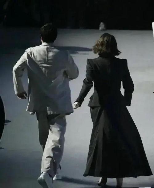 娱乐圈吃瓜爆料张小斐,娱乐圈幕后故事大揭秘